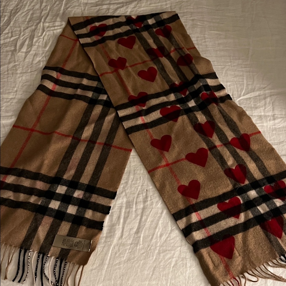 Burberry Tan and Red Heart Pattern Scarf - Picture 3 of 6